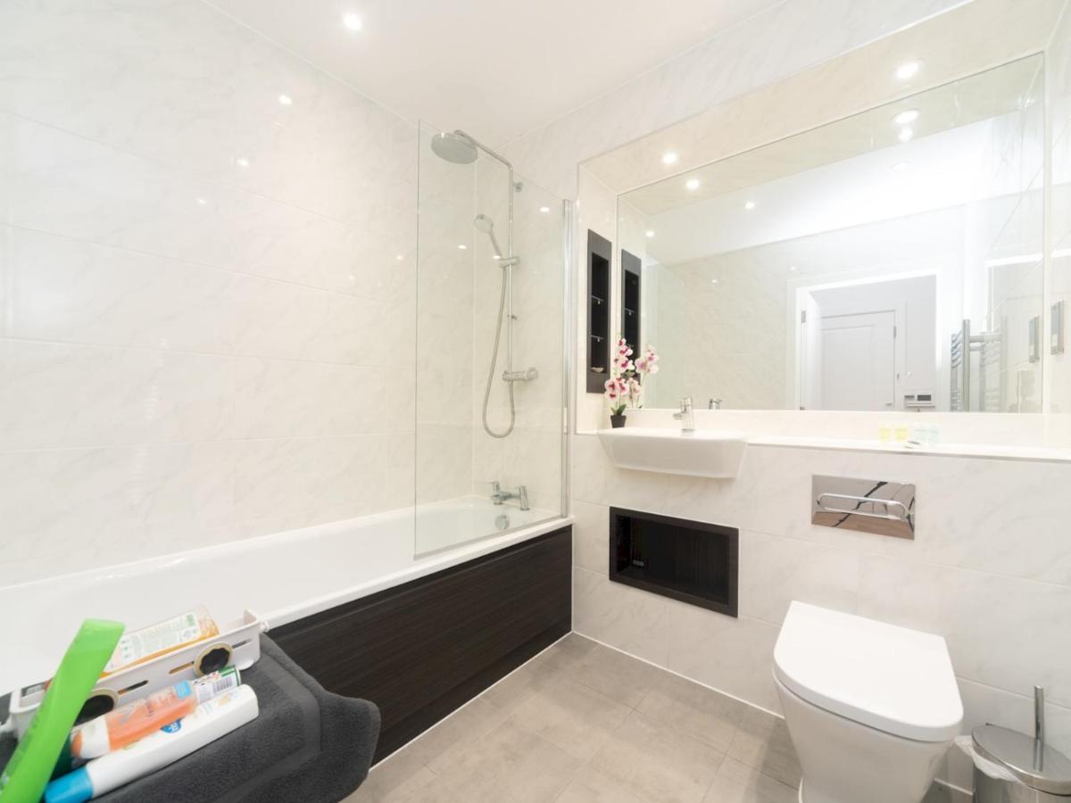 Pass The Keys Breathtaking 2 Bed 2 Bath Greenwich Riverside Flat Appartement Londen